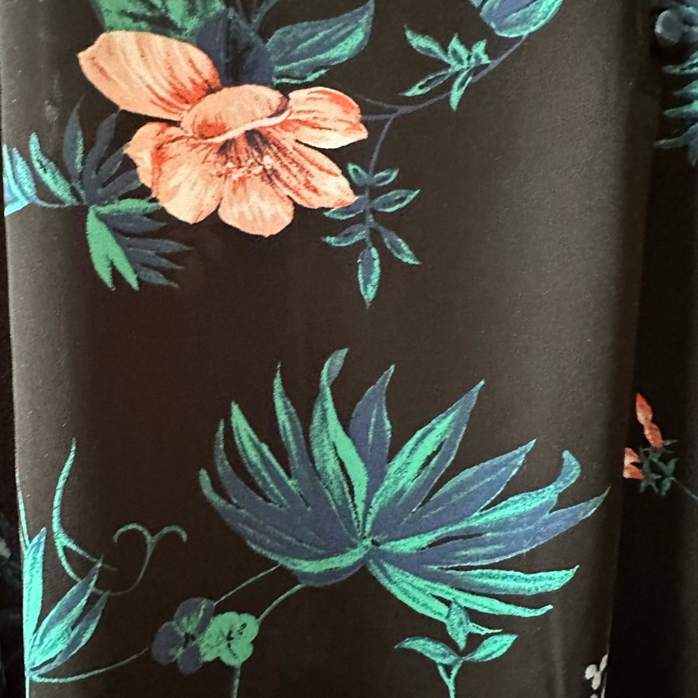 EUC Sleeveless top - Picture 4 of 4